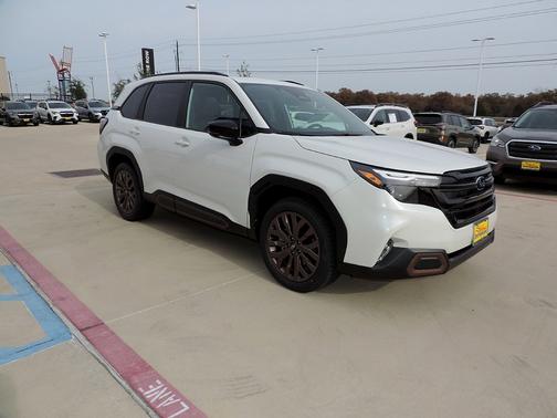 Crystal White Pearl 2026 Subaru Forester Sport