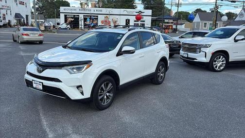 2017 Toyota RAV4 XLE