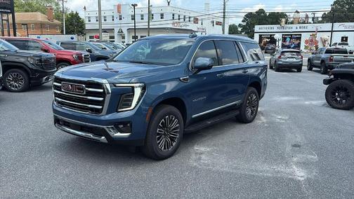 2025 GMC Yukon Elevation