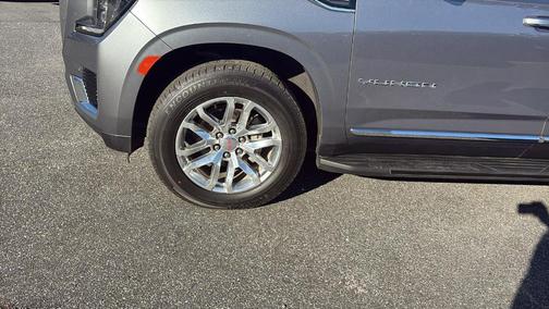 2022 GMC Yukon XL SLT