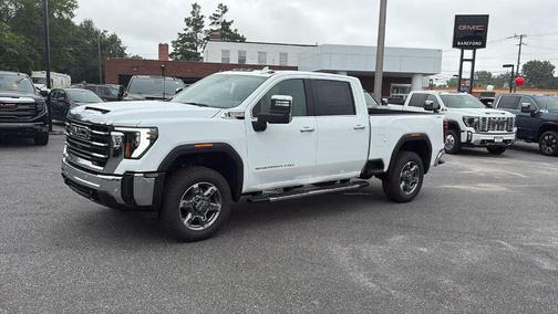 2025 GMC Sierra 3500 SLT