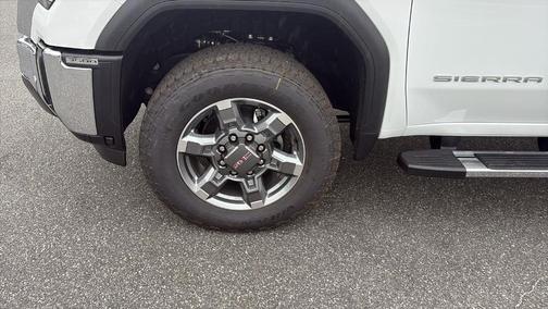 2025 GMC Sierra 3500 SLT