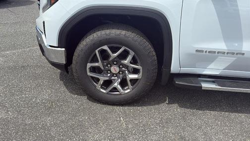 Glacier White 2026 GMC Sierra 1500 SLT