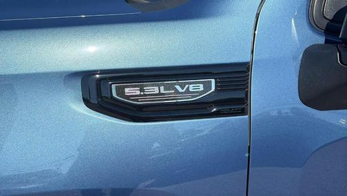 Metallic 2026 GMC Sierra 1500 Elevation