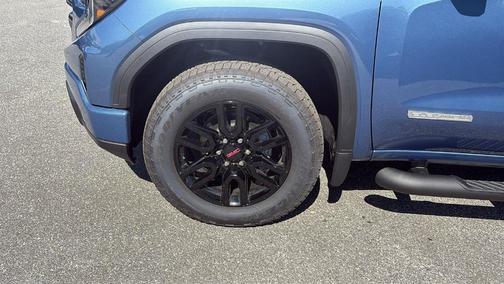 Metallic 2026 GMC Sierra 1500 Elevation