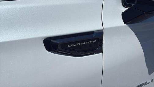 Glacier White 2026 GMC Yukon Denali Ultimate