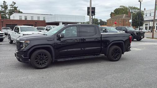 2022 GMC Sierra 1500 AT4