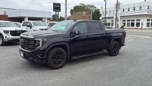 2022 GMC Sierra 1500 AT4