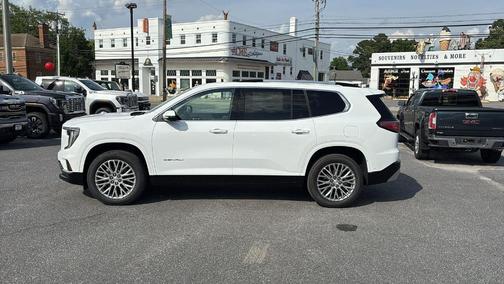 2025 GMC Acadia Denali