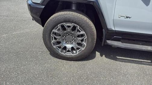 2024 GMC HUMMER EV SUV 3X