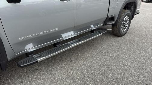 2026 GMC Sierra 2500 SLE