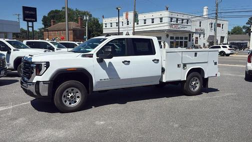 Summit White 2026 GMC Sierra 3500 Pro