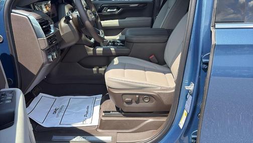 2025 GMC Yukon XL Elevation