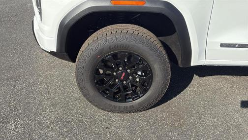 Summit White 2026 GMC Canyon Elevation