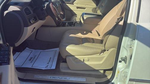 2011 GMC Yukon XL 1500 Denali