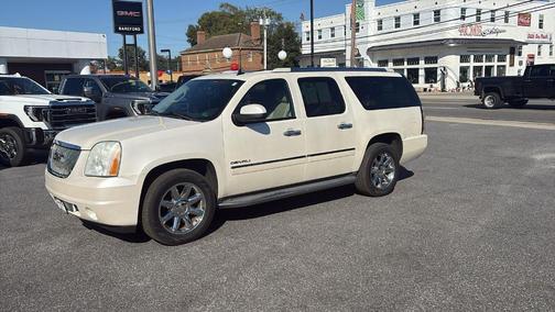 2011 GMC Yukon XL 1500 Denali