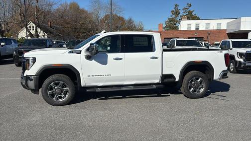 2026 GMC Sierra 2500 SLT