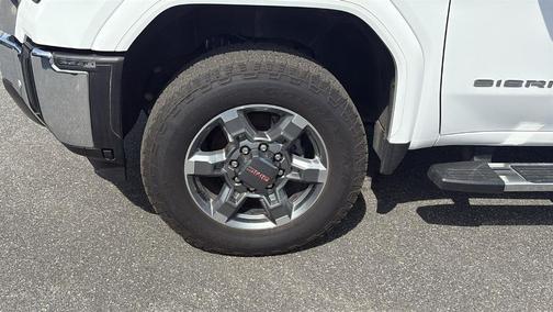 2025 GMC Sierra 2500 SLT