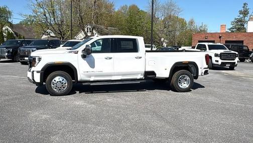 2025 GMC Sierra 3500 Denali