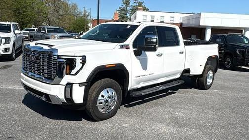 2025 GMC Sierra 3500 Denali