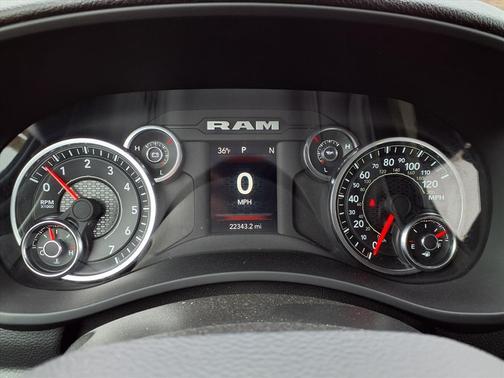 2024 RAM 2500 Big Horn Crew Cab 4x4 6'4' Box