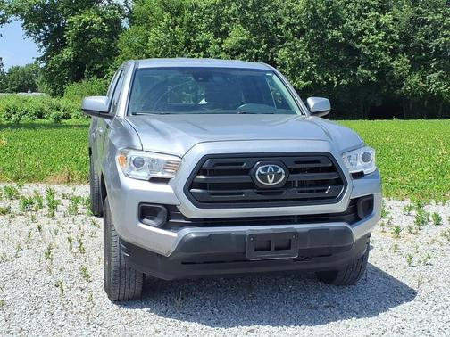 Silver Sky Metallic 2018 Toyota Tacoma SR