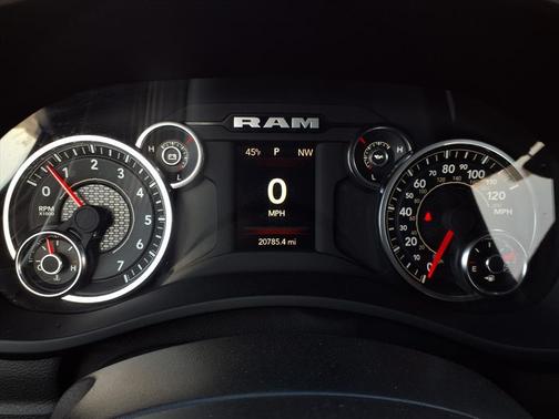 2024 RAM 2500 Big Horn Crew Cab 4x4 6'4' Box