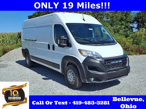 2025 RAM ProMaster 2500 Tradesman