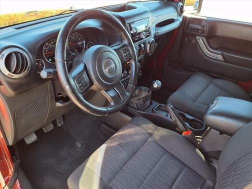 2012 Jeep Wrangler Unlimited Sport