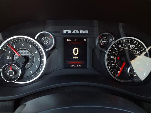 2024 RAM 2500 Big Horn Crew Cab 4x4 6'4' Box