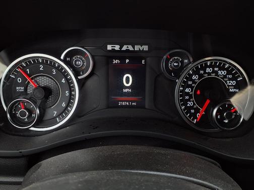 2024 RAM 2500 Big Horn Crew Cab 4x4 6'4' Box