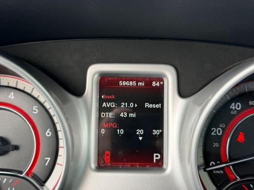 Redline 2 Coat Pearl 2019 Dodge Journey SE