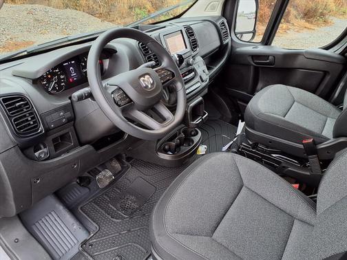 2025 RAM ProMaster 1500 Low Roof