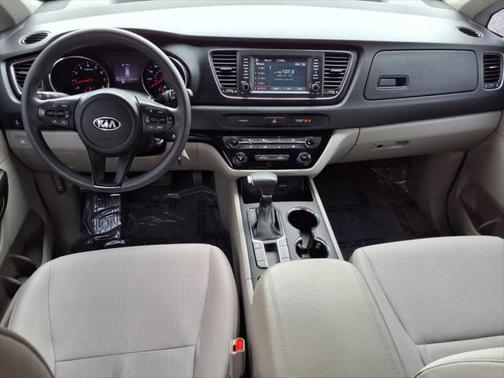 2020 Kia Sedona L