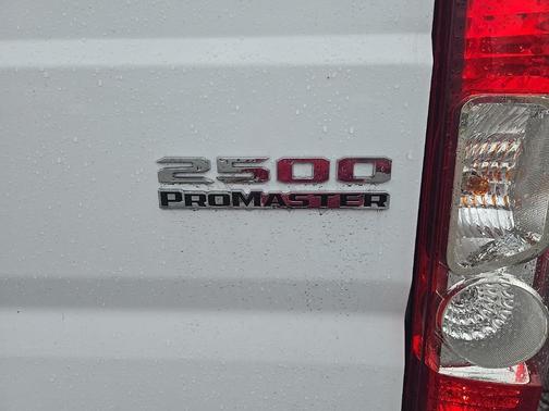 2025 RAM ProMaster 2500 Tradesman