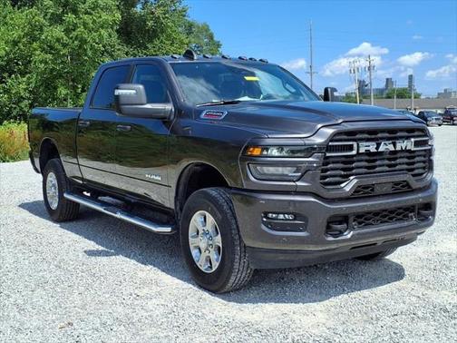 2025 RAM 2500 Big Horn Crew Cab 4x4 6'4' Box