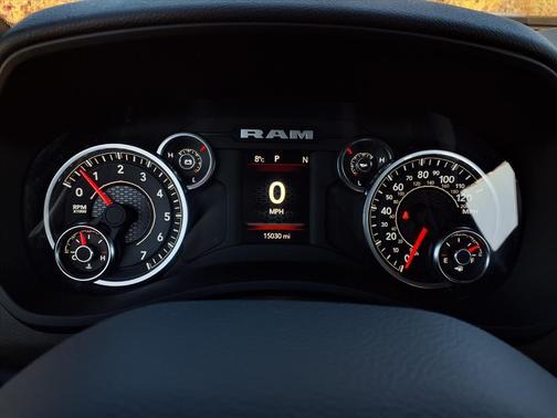 2024 RAM 2500 Big Horn Crew Cab 4x4 6'4' Box