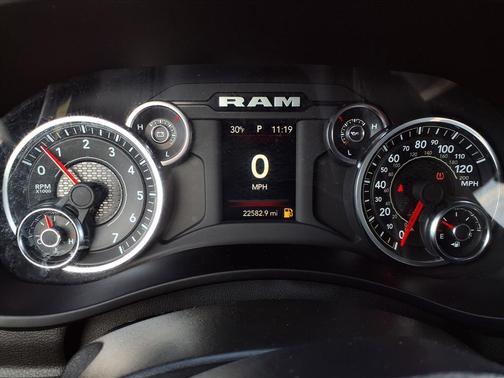 2024 RAM 2500 Big Horn Crew Cab 4x4 6'4' Box