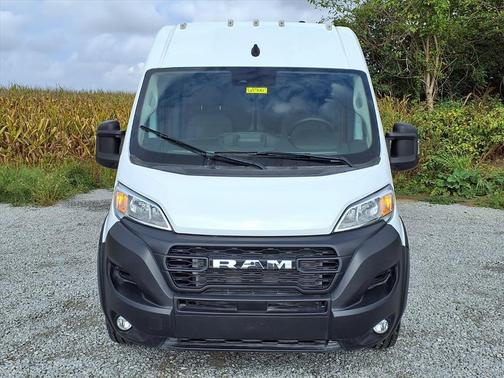 2025 RAM ProMaster 2500 Tradesman