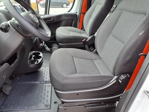 2025 RAM ProMaster 2500 Tradesman