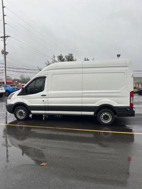 2015 Ford Transit-250 Base