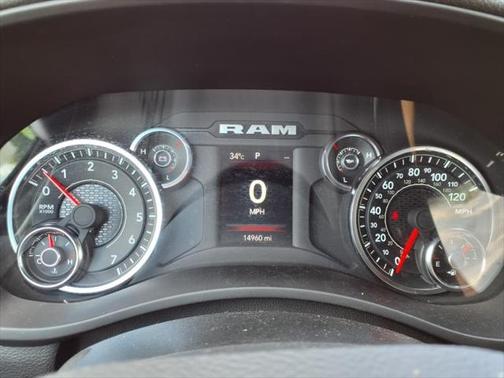 2024 RAM 2500 Big Horn Crew Cab 4x4 6'4' Box