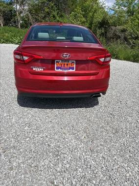 2017 Hyundai SONATA SE