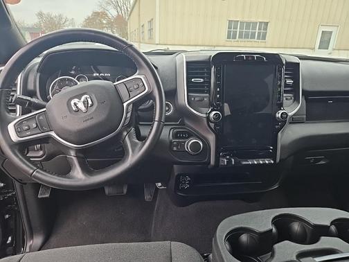 2024 RAM 2500 Big Horn Crew Cab 4x4 6'4' Box