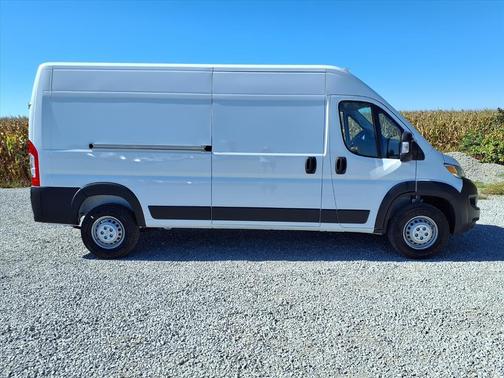 2025 RAM ProMaster 2500 Tradesman
