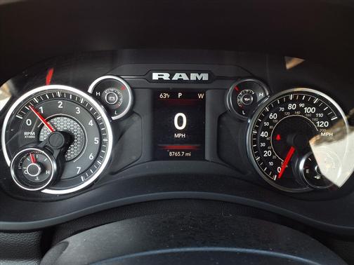 2024 RAM 2500 Big Horn Crew Cab 4x4 6'4' Box