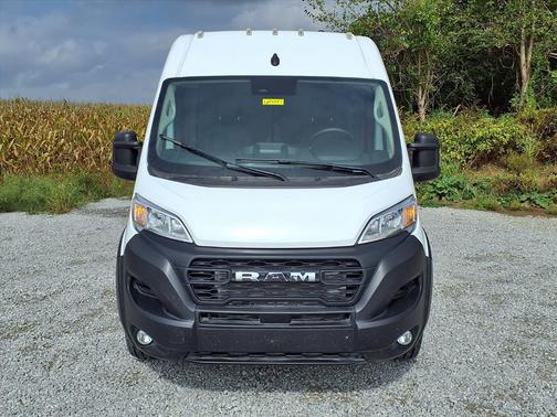 2025 RAM ProMaster 2500 Tradesman
