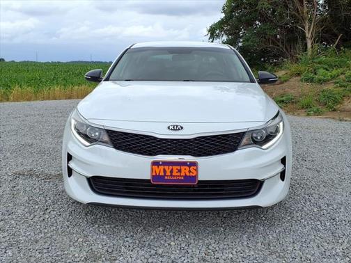 2017 Kia Optima LX Turbo
