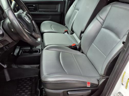 2021 RAM 3500 Tradesman Crew Cab 4x4 8' Box