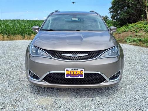 2018 Chrysler Pacifica Touring-L Plus